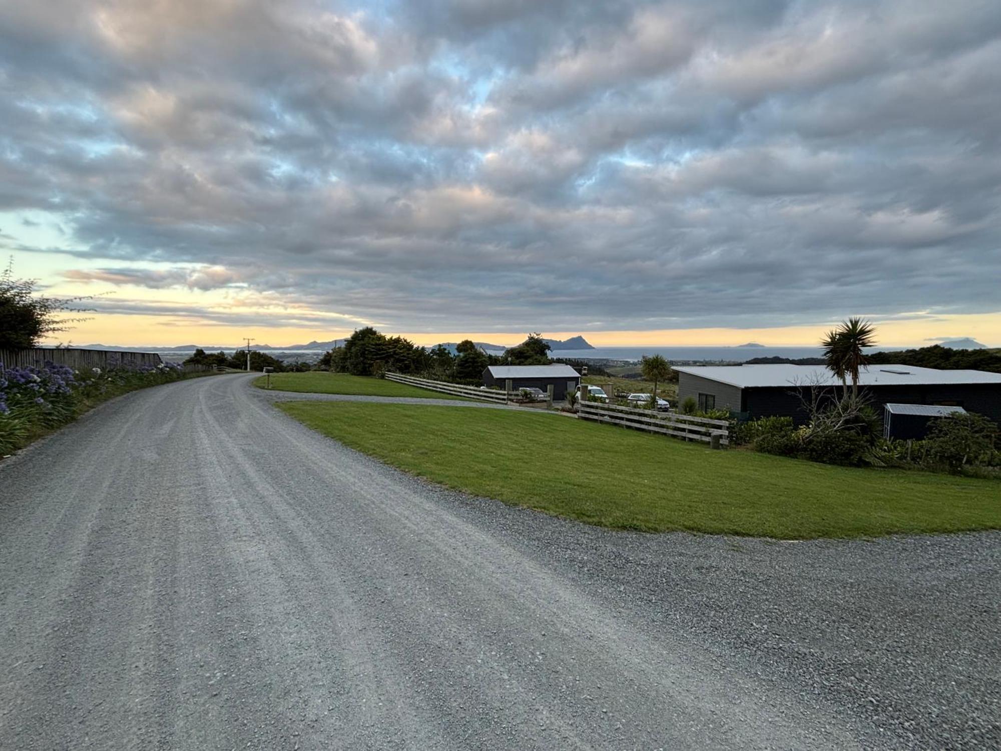 Ruakaka Retreat Hotell Eksteriør bilde
